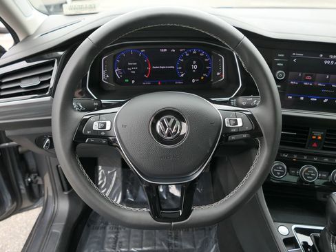 Used 2021 Volkswagen Jetta SEL FWD image 18
