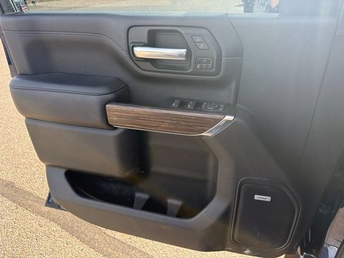 Used 2020 Chevrolet Silverado 2500 High Country w/ Z71 Off-Road Package AWD/4WD image 30