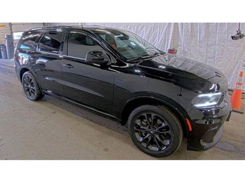 Used 2023 Dodge Durango GT w/ Blacktop Package image 3