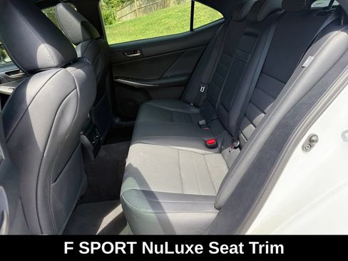 Used 2019 Lexus IS 300 F Sport w/ F Sport Package RWD image 29