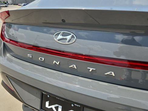 Used 2022 Hyundai Sonata SEL FWD image 11