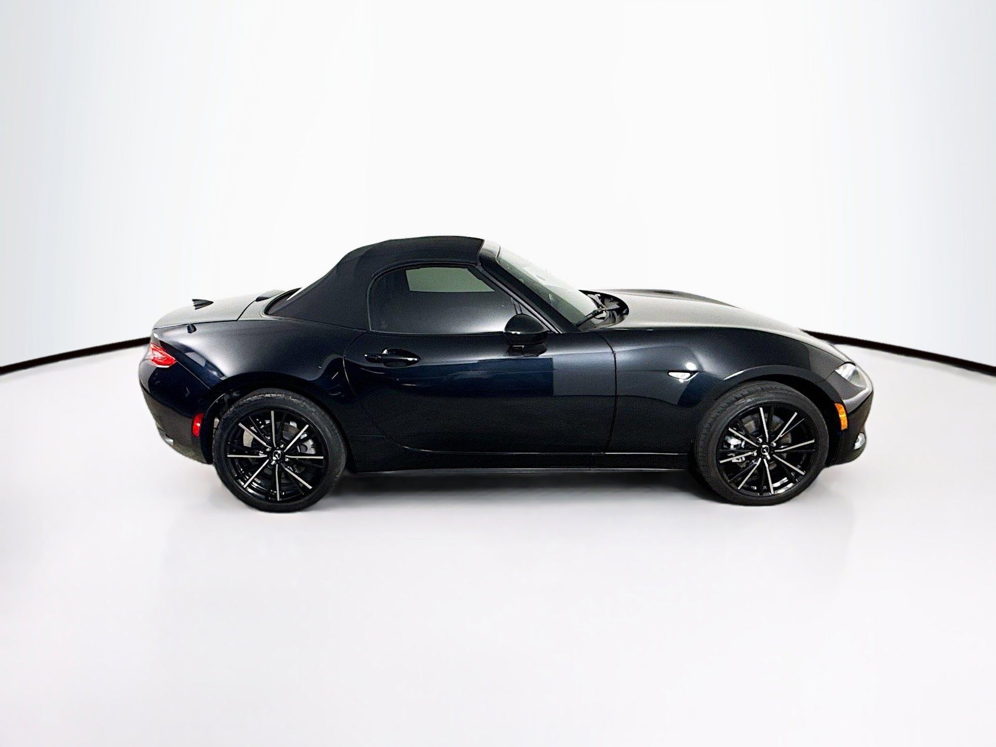 Used 2024 MAZDA MX-5 Miata for Sale - Kelley Blue Book