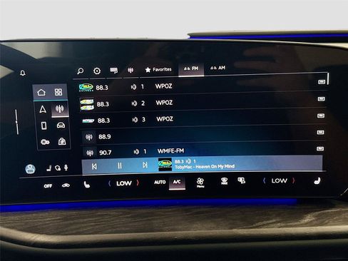 Certified 2025 Audi Q5 Premium w/ Convenience Package AWD/4WD image 15