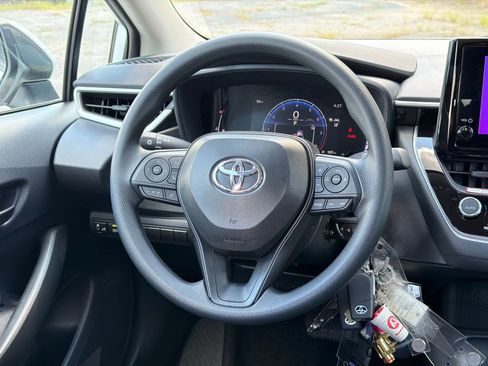 New 2026 Toyota Corolla LE FWD image 23