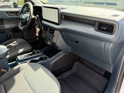 Used 2025 Ford Maverick XL FWD image 11