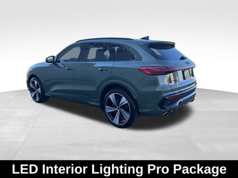 New 2025 Audi SQ5 Premium Plus image 3