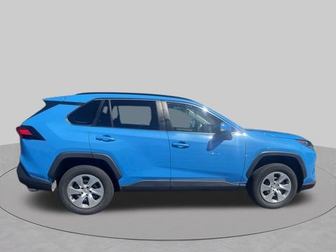 Used 2021 Toyota RAV4 LE w/ Carpet Mat Package (TMS) AWD/4WD image 2