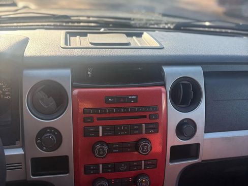 Used 2011 Ford F150 Raptor w/ Raptor Luxury Pkg image 15