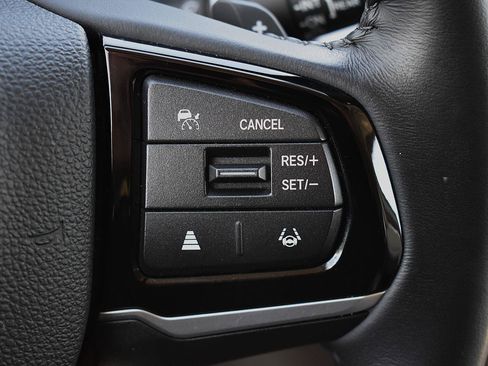 Used 2025 Honda Odyssey EX-L image 8