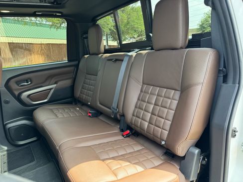 Used 2024 Nissan Titan Platinum Reserve w/ Moonroof Package AWD/4WD image 26