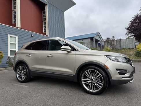 Used 2015 Lincoln MKC AWD w/ Equipment Group 102A Reserve image 8