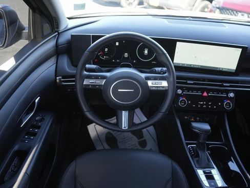 Used 2025 Hyundai Tucson SEL image 22