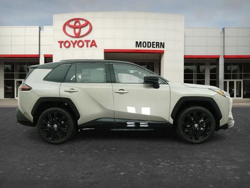 New 2026 Toyota RAV4 XSE AWD/4WD image 6