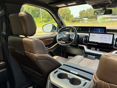 Used 2025 Ford Expedition Max King Ranch AWD/4WD image 27