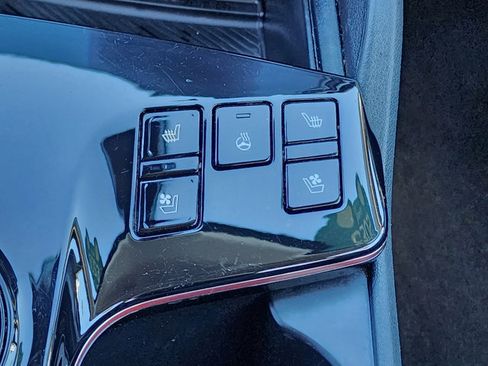 Used 2023 Kia Sportage SX Prestige image 16