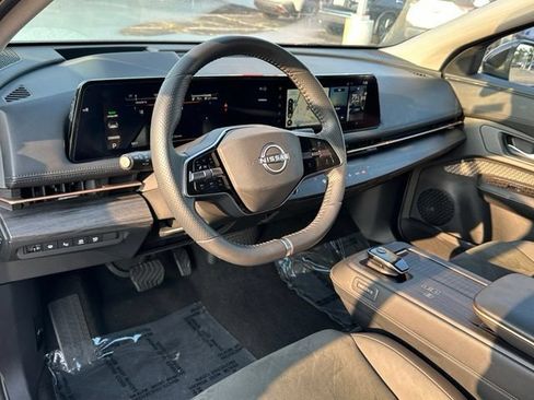 Certified 2023 Nissan Ariya AWD image 31