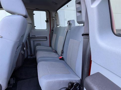 Used 2011 Ford F250 XLT w/ XLT Premium Pkg AWD/4WD image 29