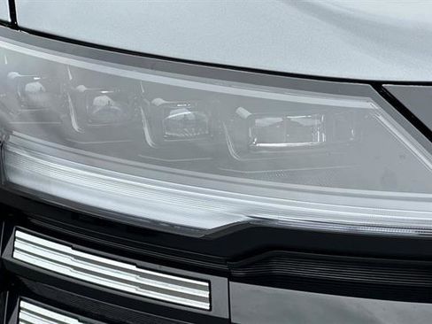 New 2026 Nissan Kicks SV image 30