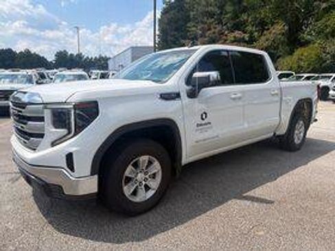 Used 2023 GMC Sierra 1500 SLE AWD/4WD image 15
