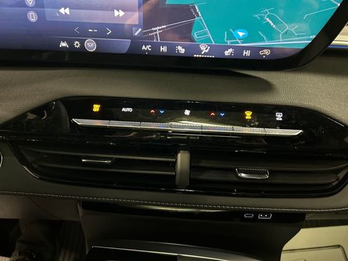 New 2026 Buick Enclave Preferred image 17