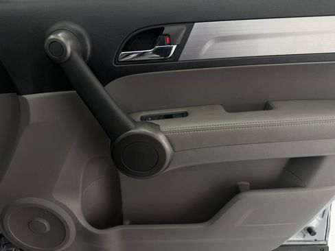 Used 2011 Honda CR-V EX-L image 27