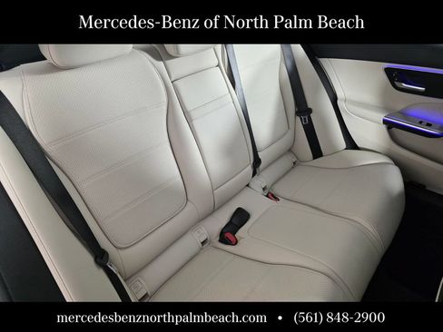 Used 2023 Mercedes-Benz C 300 Sedan image 26