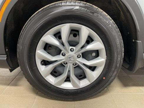 Used 2024 Honda CR-V LX image 7
