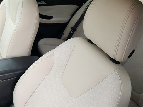 Used 2020 Buick Encore GX Select w/ Sport Touring Package image 24