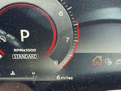 New 2025 Nissan Kicks SR image 10