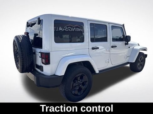 Used 2015 Jeep Wrangler Unlimited Sahara AWD/4WD image 6