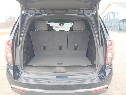 Used 2024 Chevrolet Tahoe LT w/ Luxury Package image 25