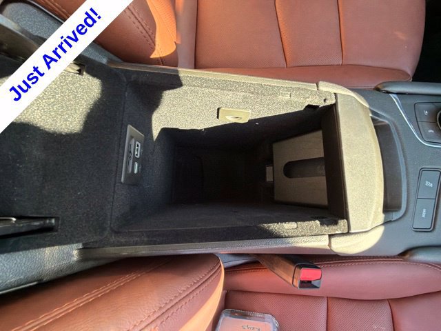Used 2026 Cadillac XT5 Premium Luxury w/ LPO, Floor Liner Package FWD image 33