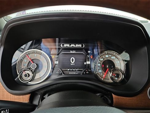 Used 2022 RAM 1500 Limited image 29