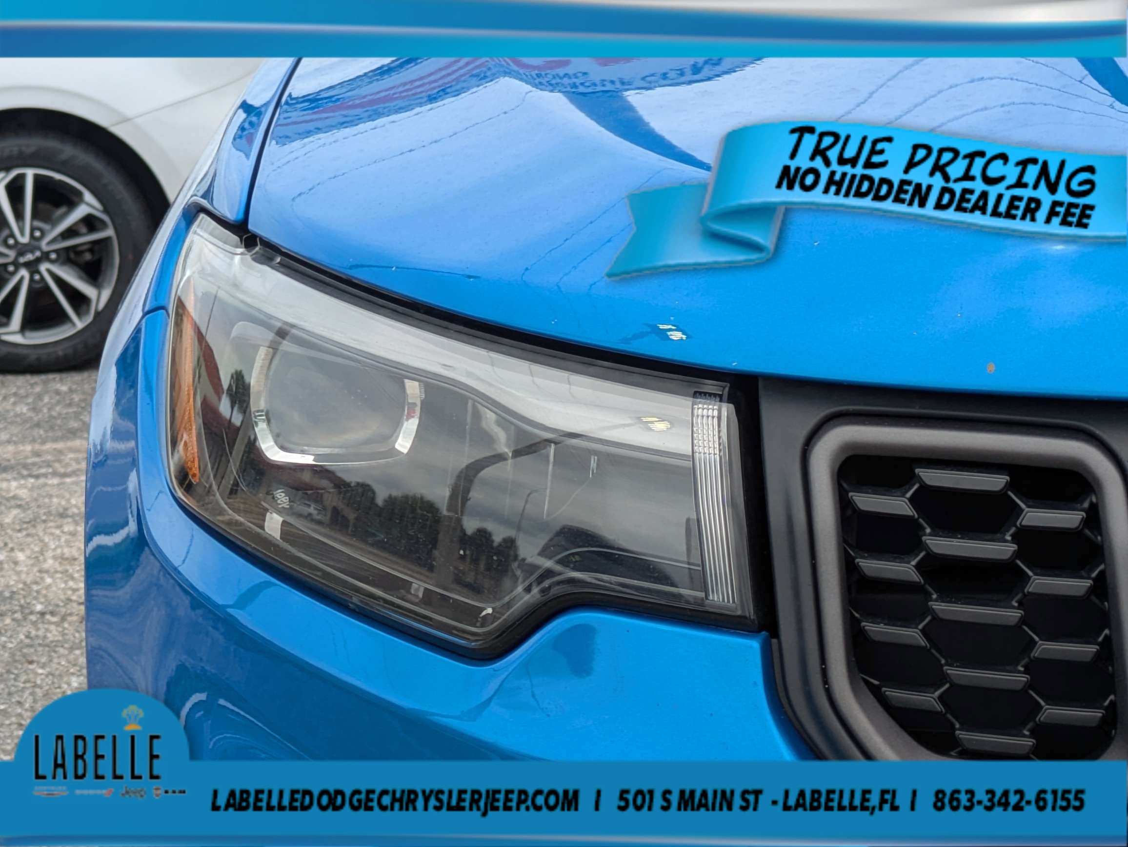Used 2025 Jeep Compass Trailhawk w/ Trailhawk Elite Group AWD/4WD image 9