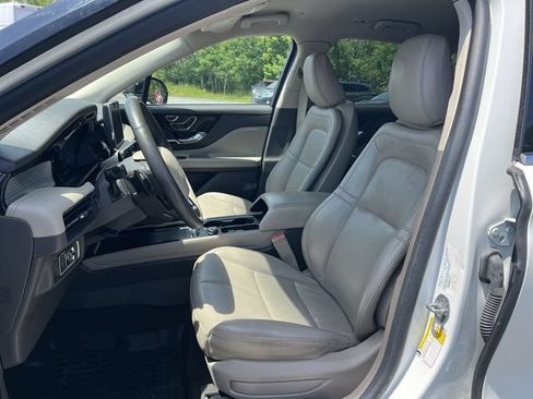 Used 2022 Lincoln Corsair AWD w/ Equipment Group 101A image 23
