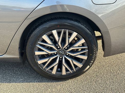 Certified 2023 Nissan Altima 2.5 SV image 19