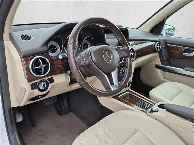 Used 2015 Mercedes-Benz GLK 350 2WD image 10