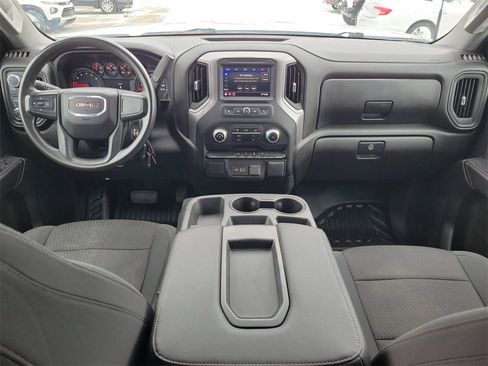 Used 2022 GMC Sierra 2500 Pro w/ Convenience Package image 14