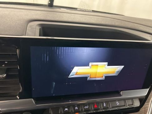 Used 2023 Chevrolet Silverado 1500 RST w/ Convenience Package II image 12