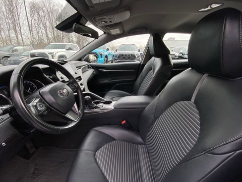 Used 2023 Toyota Camry SE image 24