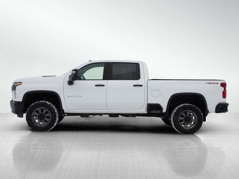 Used 2020 Chevrolet Silverado 2500 W/T image 2