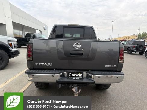 Used 2008 Nissan Titan LE AWD/4WD image 7