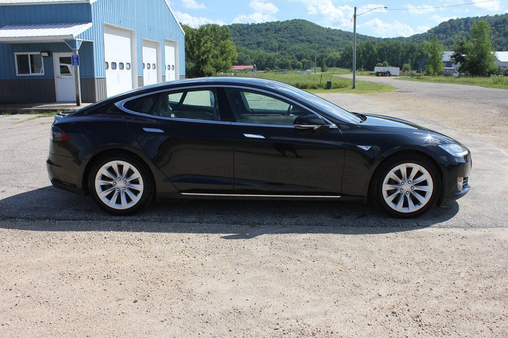 Used 2016 Tesla Model S P90D AWD/4WD image 5