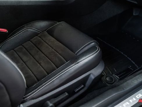 Used 2014 Ford Mustang GT Premium w/ Equipment Group 402A image 78