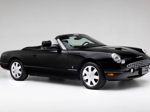 Used 2002 Ford Thunderbird image 1