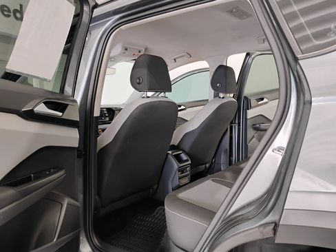 Used 2023 Volkswagen Taos S image 7