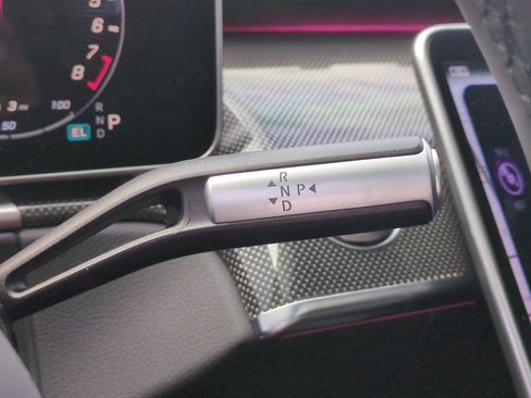 Used 2025 Mercedes-Benz S 63 AMG S image 27