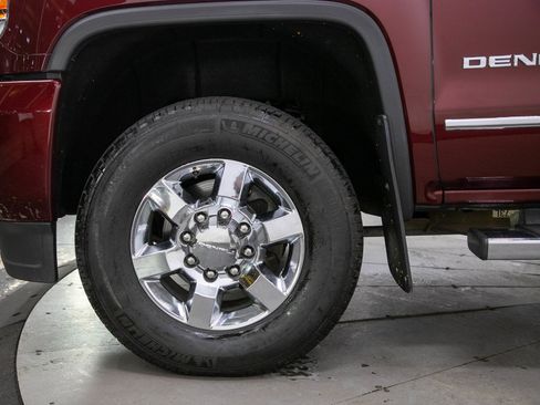 Used 2017 GMC Sierra 3500 Denali w/ Duramax Plus Package AWD/4WD image 30