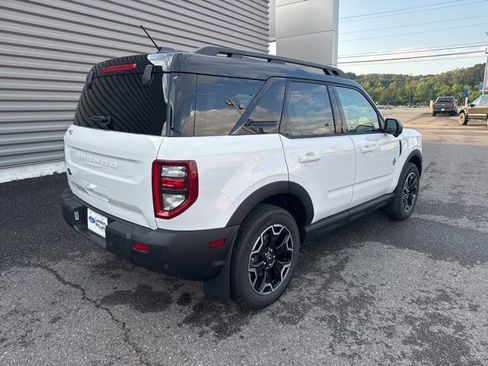New 2025 Ford Bronco Sport Outer Banks w/ Outer Banks Tech Package+ image 3