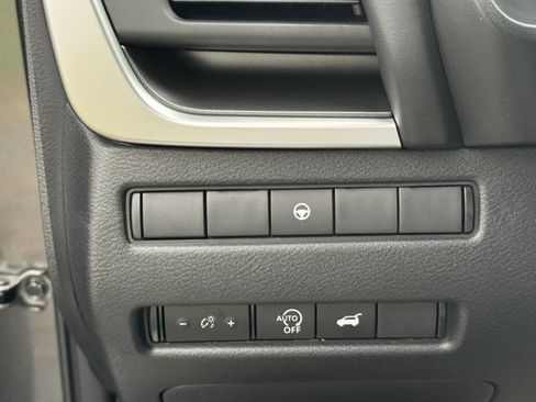 New 2026 Nissan Rogue SV w/ Cold Weather Package FWD image 11